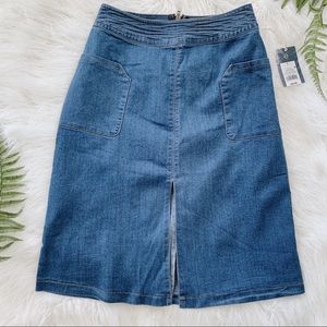 BRAND NEW A-line denim skirt with front slit
